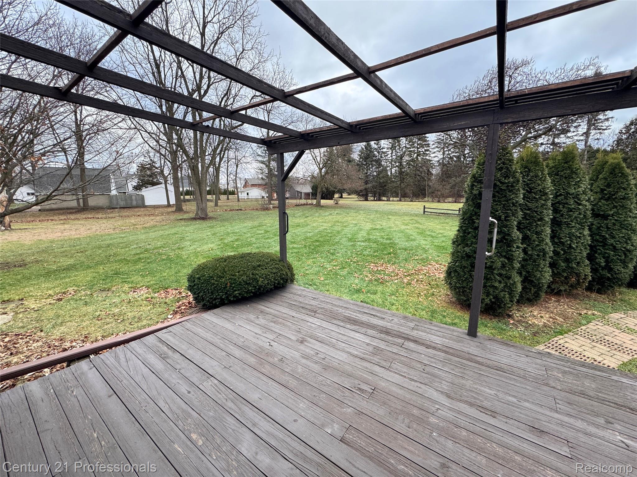 Troy, Michigan, 48085, United States, 4 Bedrooms Bedrooms, ,3 BathroomsBathrooms,Residential,For Sale,2009052