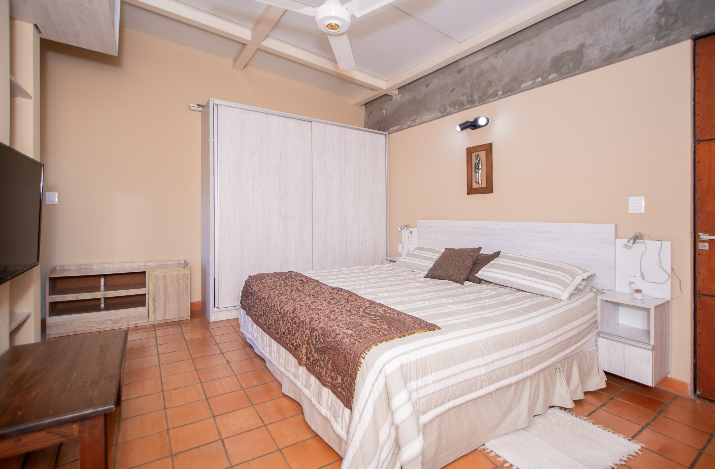  Spacious Fully Furnished Residence in Aqua Village - 物件實景