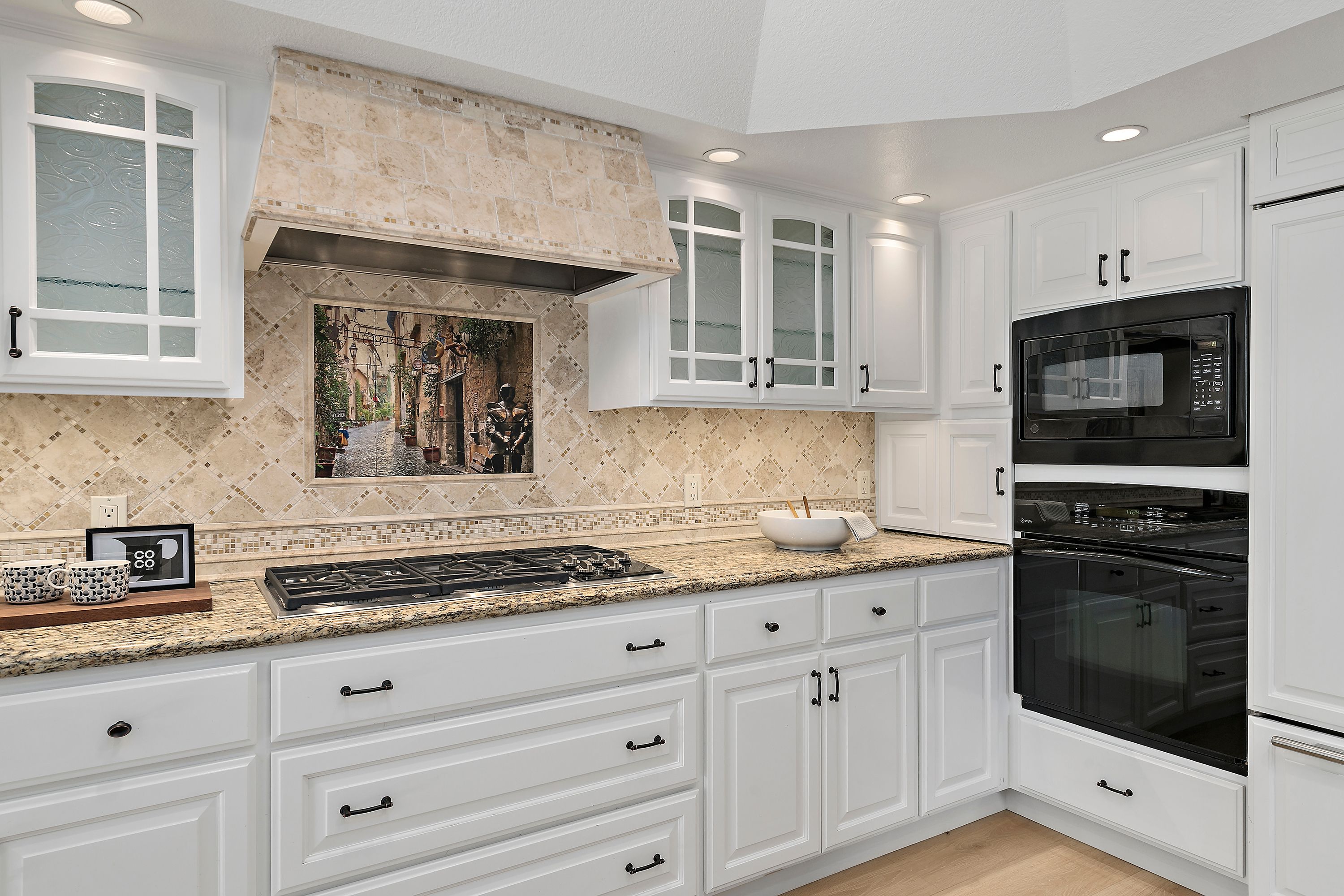  Private, Light-Filled Residence in Exclusive Rinconada Hills - 物件實景