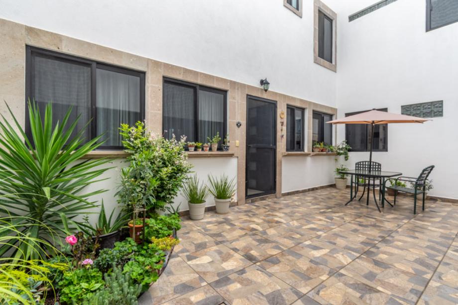 San Miguel de Allende, Guanajuato, 37766, Mexico, 5 Bedrooms Bedrooms, ,3 BathroomsBathrooms,Residential,For Sale,1917919