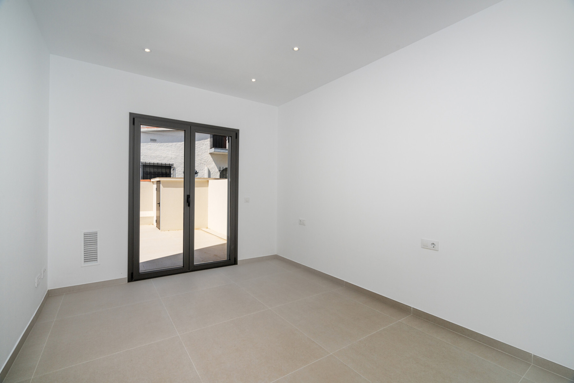  Modern semi-detached house in Requesens - Empuriabrava - 物件實景