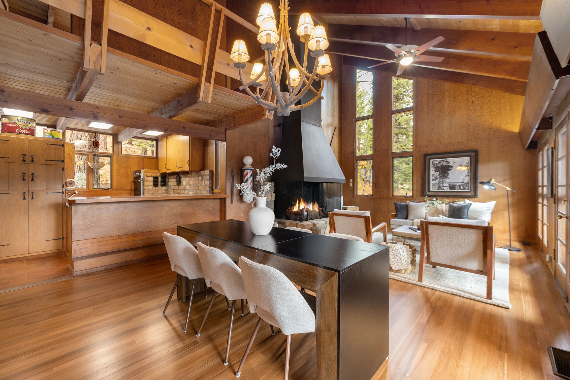  Extraordinary 360-degree private retreat on 1.48 acres - 物件實景