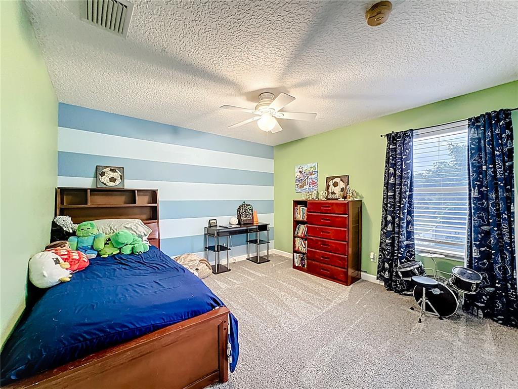 Oviedo, Florida, 32765, United States, 5 Bedrooms Bedrooms, ,3 BathroomsBathrooms,Residential,For Sale,1903894