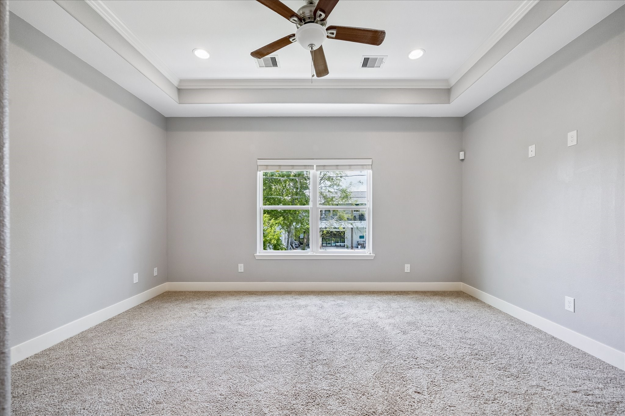  3605 Billingsley Street B - 物件實景