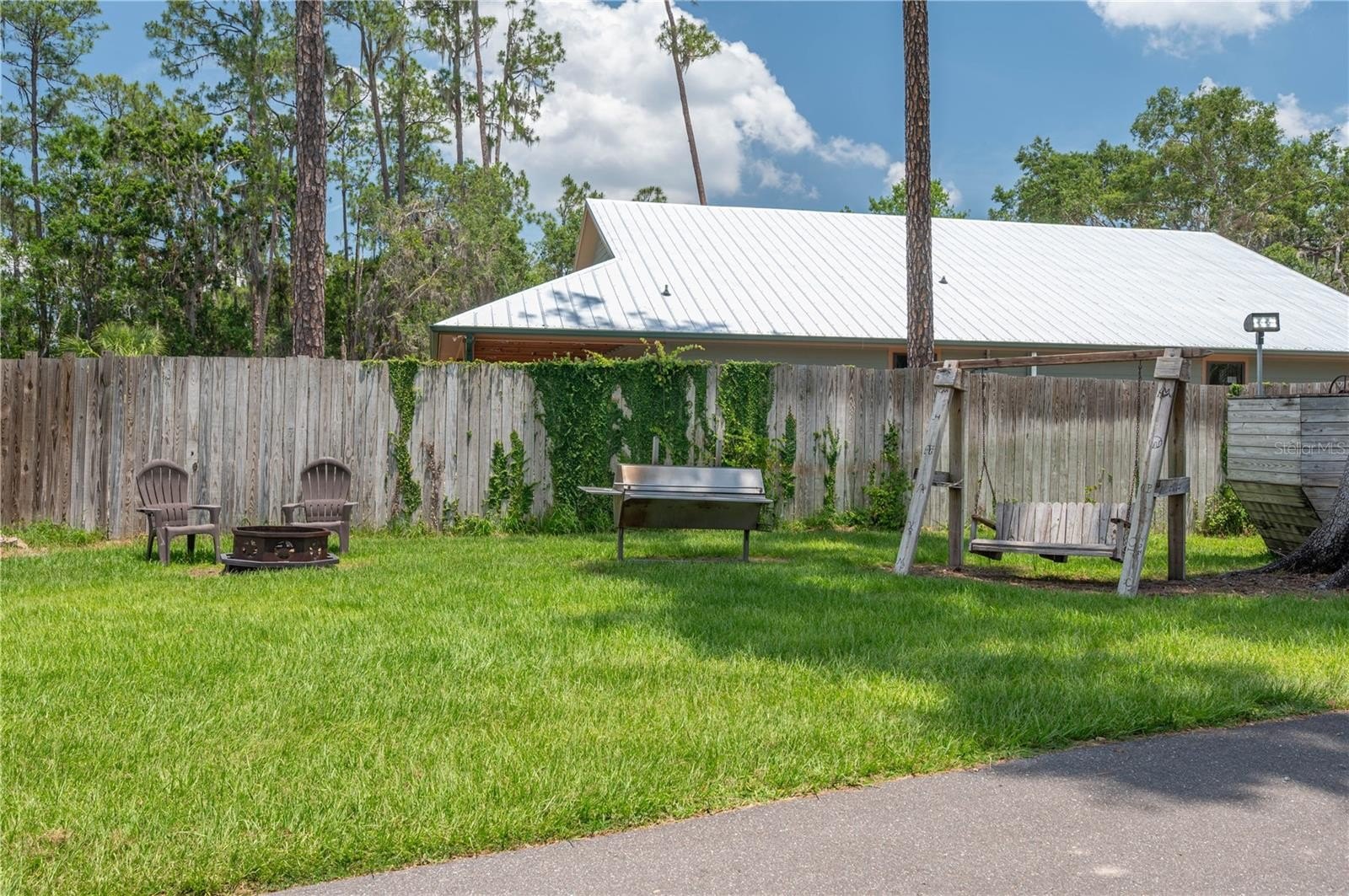 LAKE WALES, Florida, 33898, United States, 3 Bedrooms Bedrooms, ,3 BathroomsBathrooms,Residential,For Sale,1846295