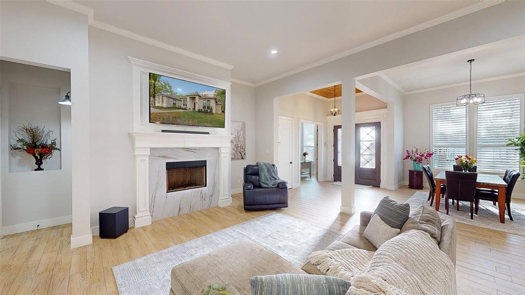 Mabank, Texas, 75156, United States, 3 Bedrooms Bedrooms, ,3 BathroomsBathrooms,Residential,For Sale,1827863