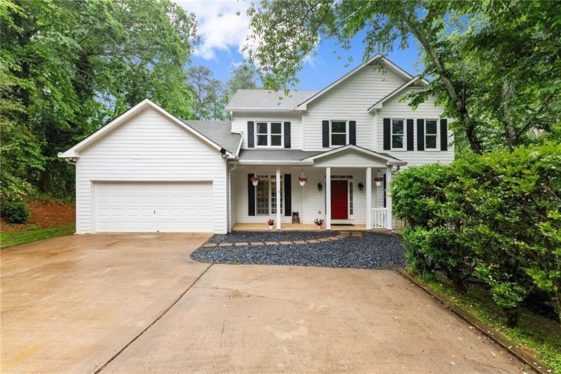 Cumming, Georgia, 30041, United States, 4 Bedrooms Bedrooms, ,3 BathroomsBathrooms,Residential,For Sale,1928883
