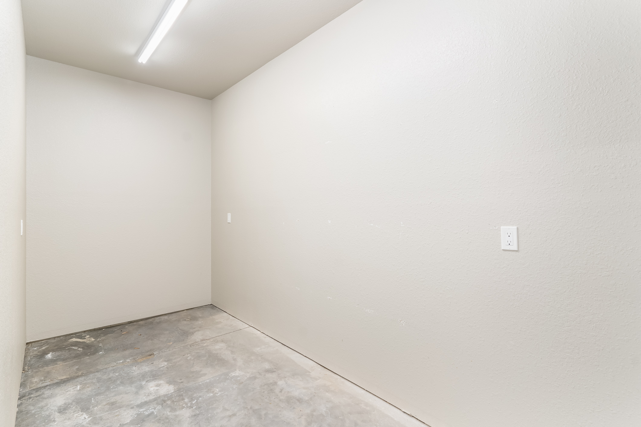 Aztec, New Mexico, 87410, United States, ,2 BathroomsBathrooms,Residential,For Sale,1980456