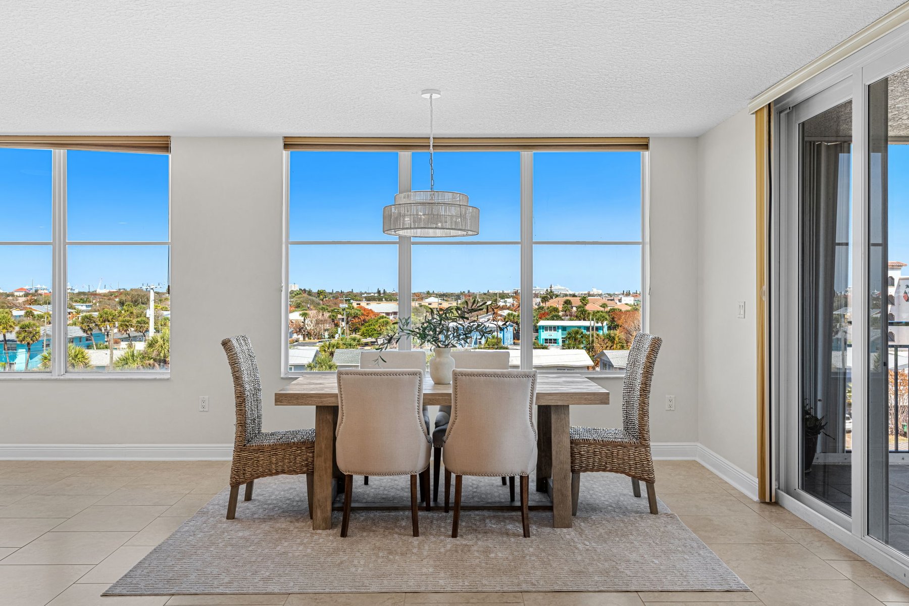  410 Hayes Avenue, #402, Cocoa Beach, FL, 32931 - 物件實景