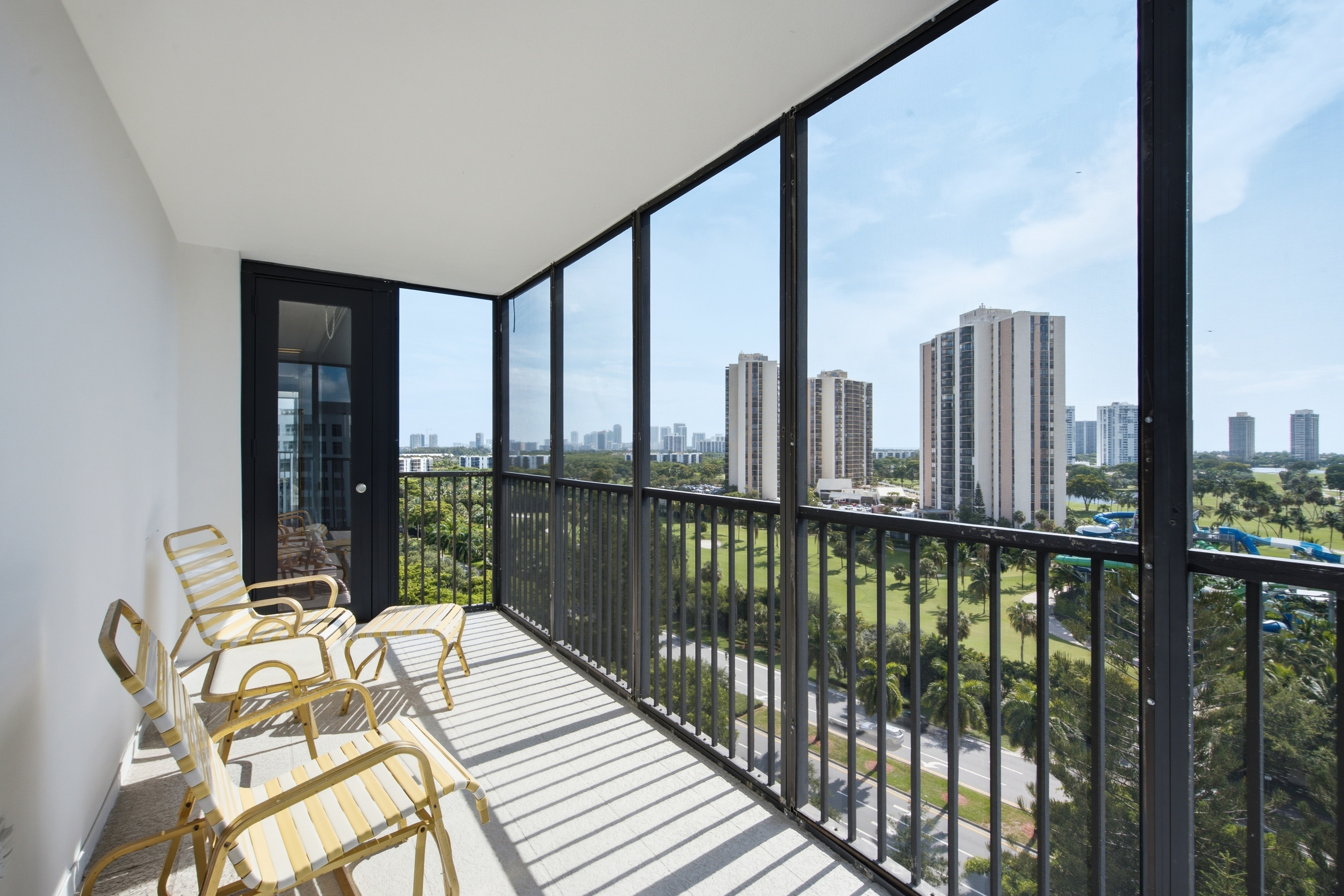  20100 W Country Club Dr, Aventura, FL, 33180 - 物件實景