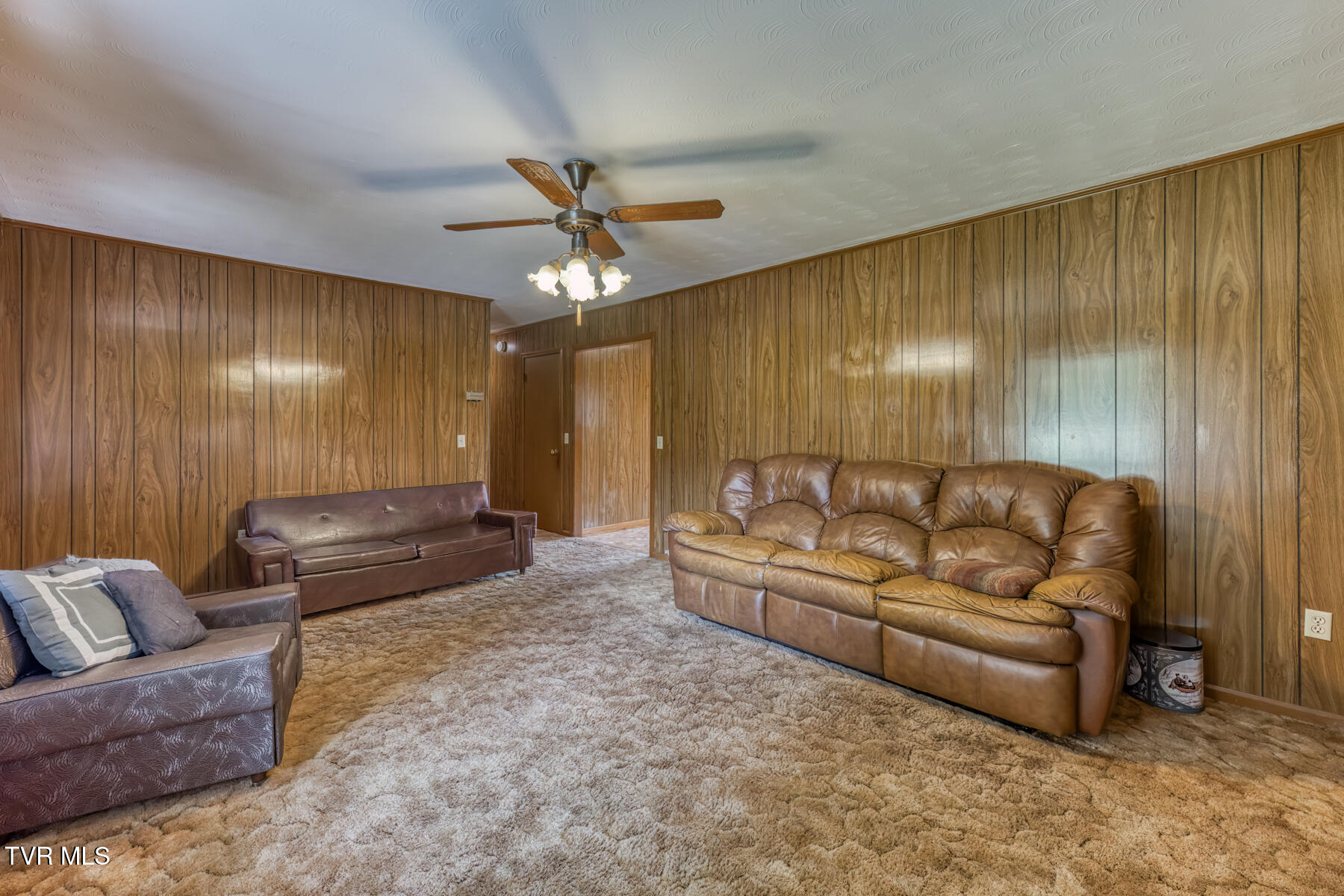 Chuckey, Tennessee, 37641, United States, 3 Bedrooms Bedrooms, ,1 BathroomBathrooms,Residential,For Sale,2048745