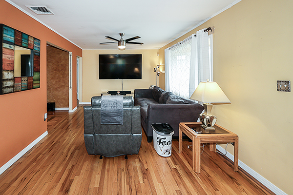 Massapequa, New York, 11758, United States, 3 Bedrooms Bedrooms, ,2 BathroomsBathrooms,Residential,For Sale,1974193