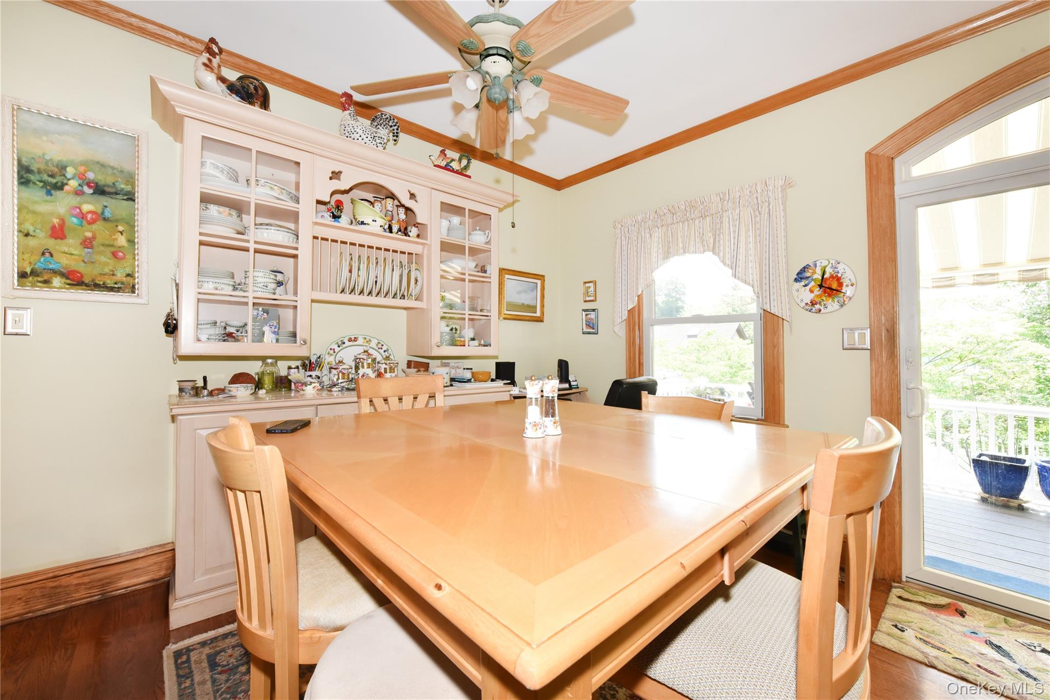  328 38th Road, Douglaston, NY, 11363 - 物件實景