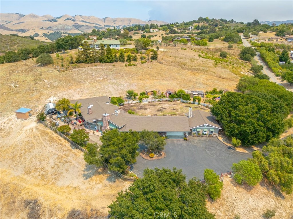 Arroyo Grande, California, 93420, United States, 5 Bedrooms Bedrooms, ,2 BathroomsBathrooms,Residential,For Sale,1982026