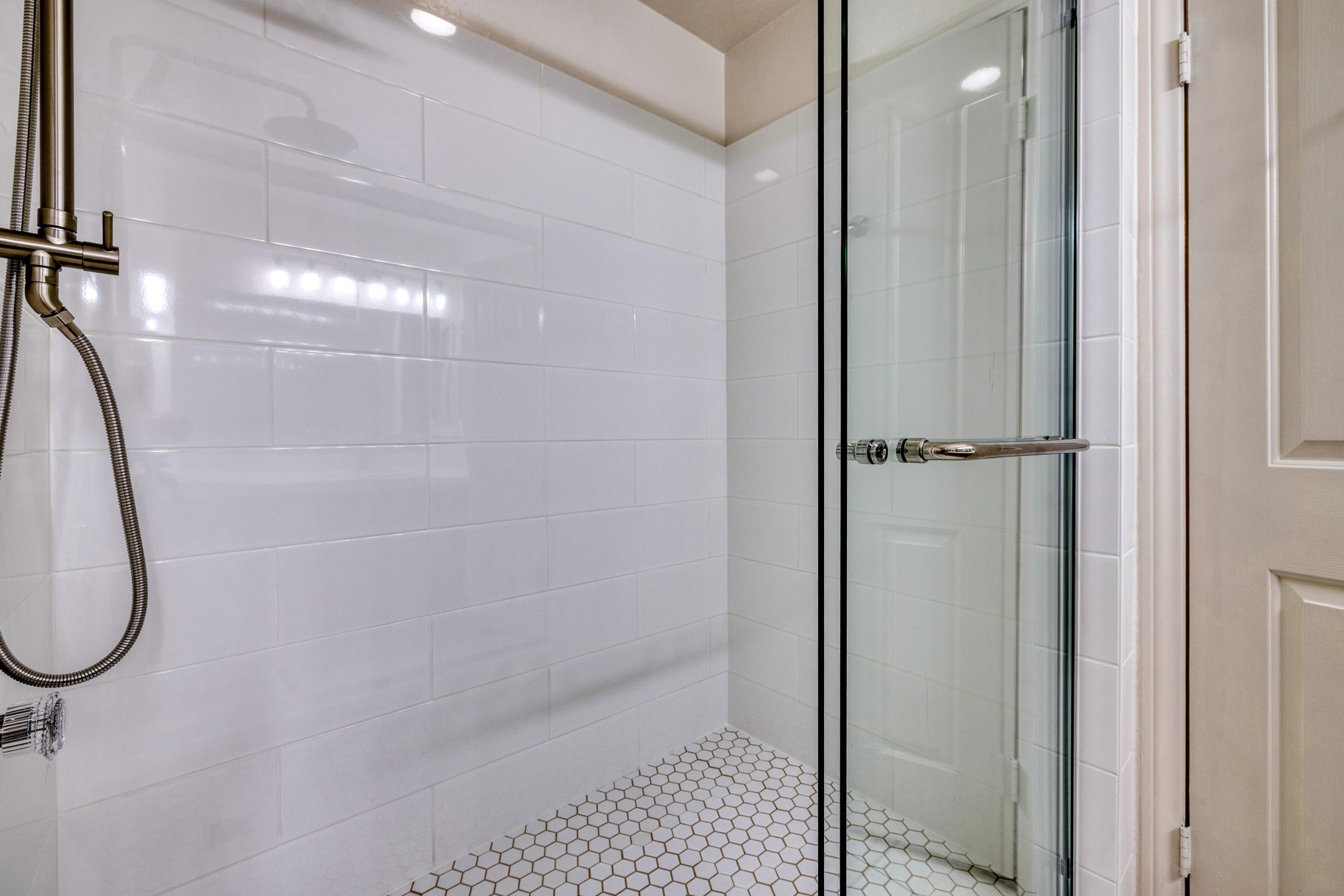  New to Market - 物件實景