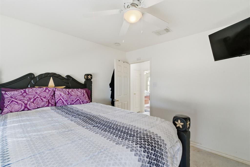 Millsap, Texas, 76066, United States, 3 Bedrooms Bedrooms, ,2 BathroomsBathrooms,Residential,For Sale,1987035