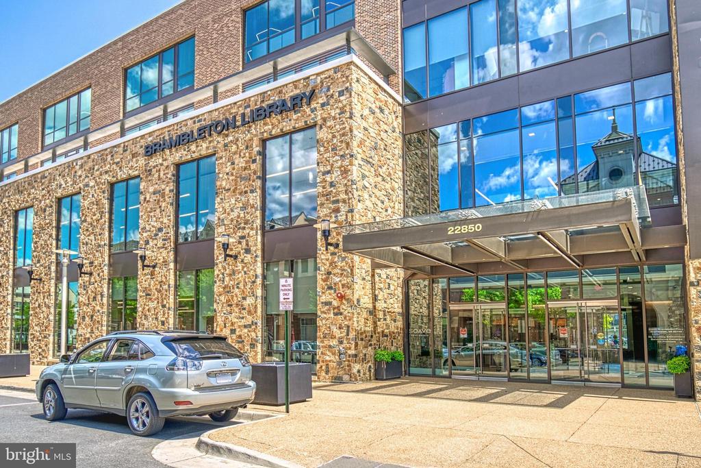 Brambleton, Virginia, 20148, United States, 3 Bedrooms Bedrooms, ,5 BathroomsBathrooms,Residential,For Sale,2005795