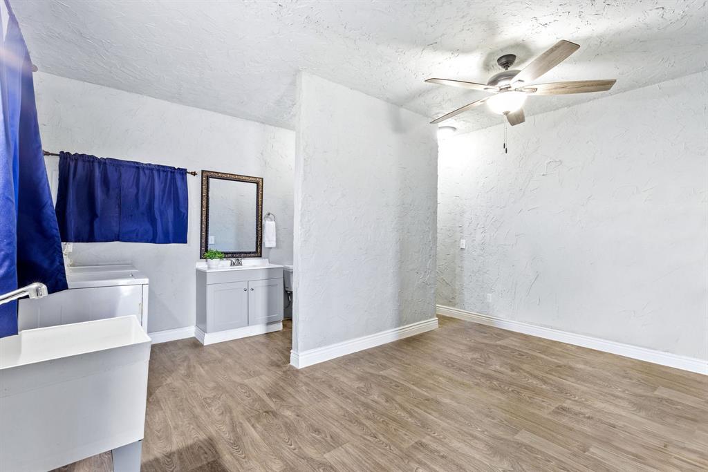 Greenville, Texas, 75402, United States, 3 Bedrooms Bedrooms, ,3 BathroomsBathrooms,Residential,For Sale,1905873