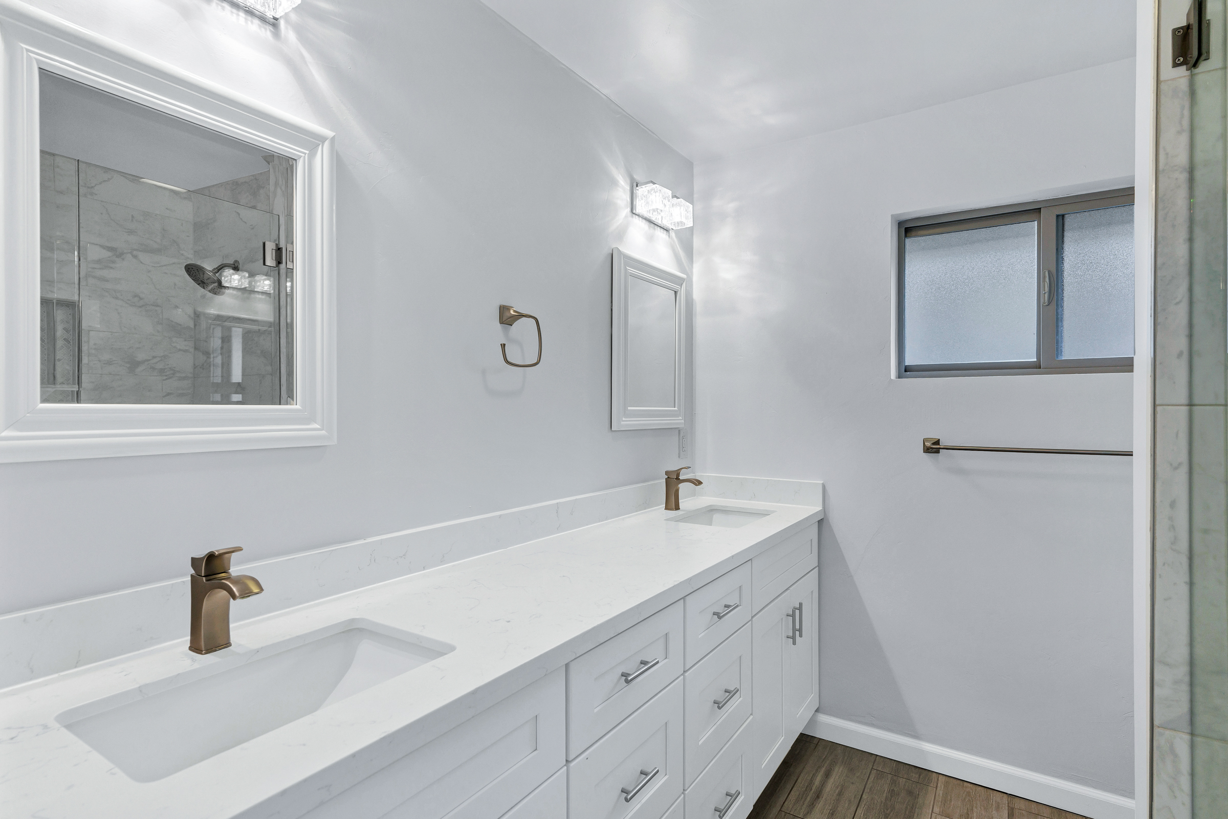 Phoenix, Arizona, 85016, United States, 4 Bedrooms Bedrooms, ,3 BathroomsBathrooms,Residential,For Sale,2013793