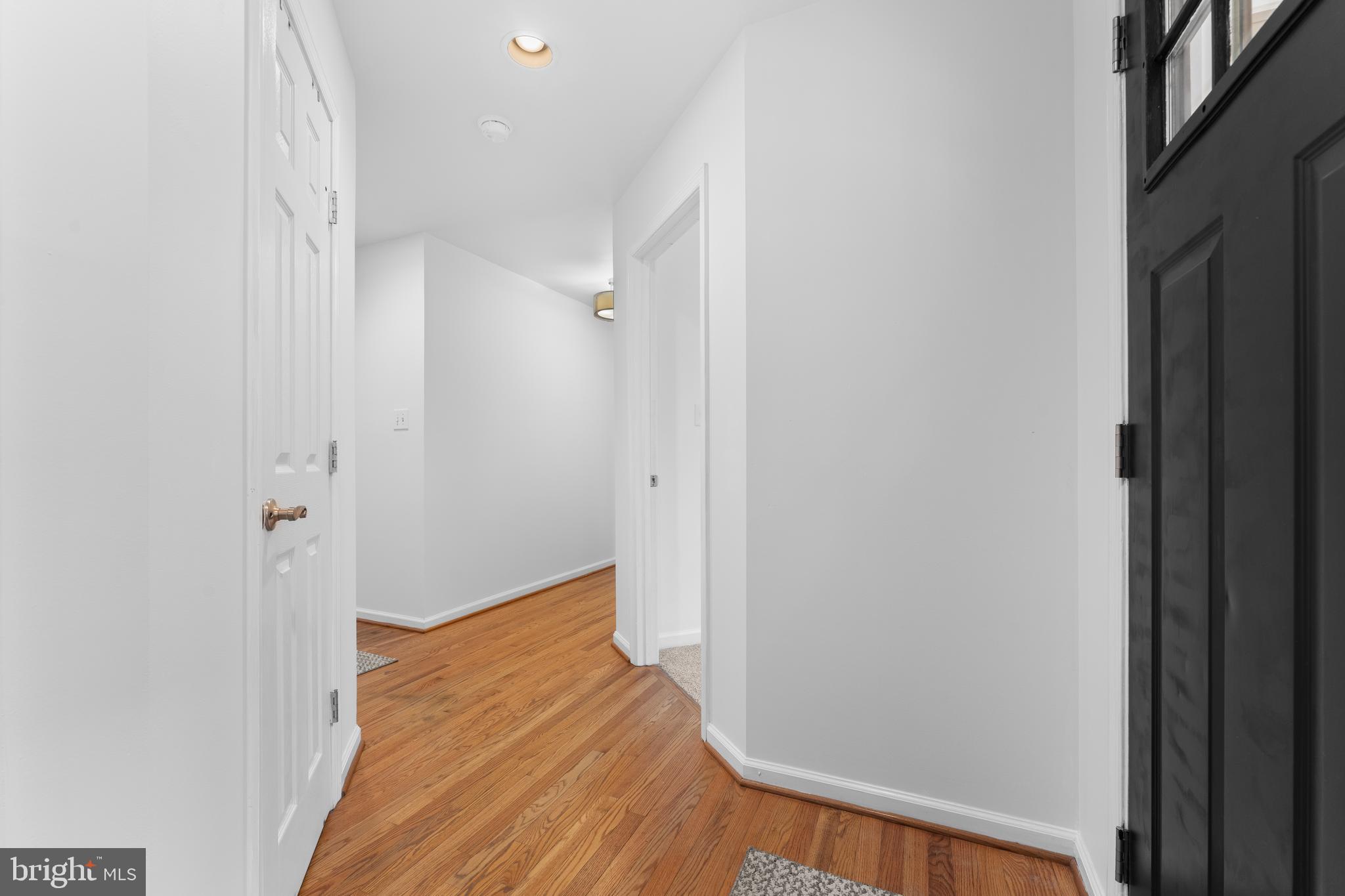 Locust Dale, Virginia, 22948, United States, 3 Bedrooms Bedrooms, ,4 BathroomsBathrooms,Residential,For Sale,1996627