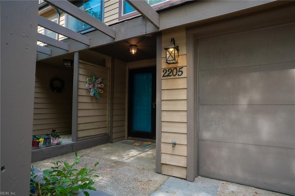 Virginia Beach, Virginia, 23455, United States, 3 Bedrooms Bedrooms, ,4 BathroomsBathrooms,Residential,For Sale,1921851