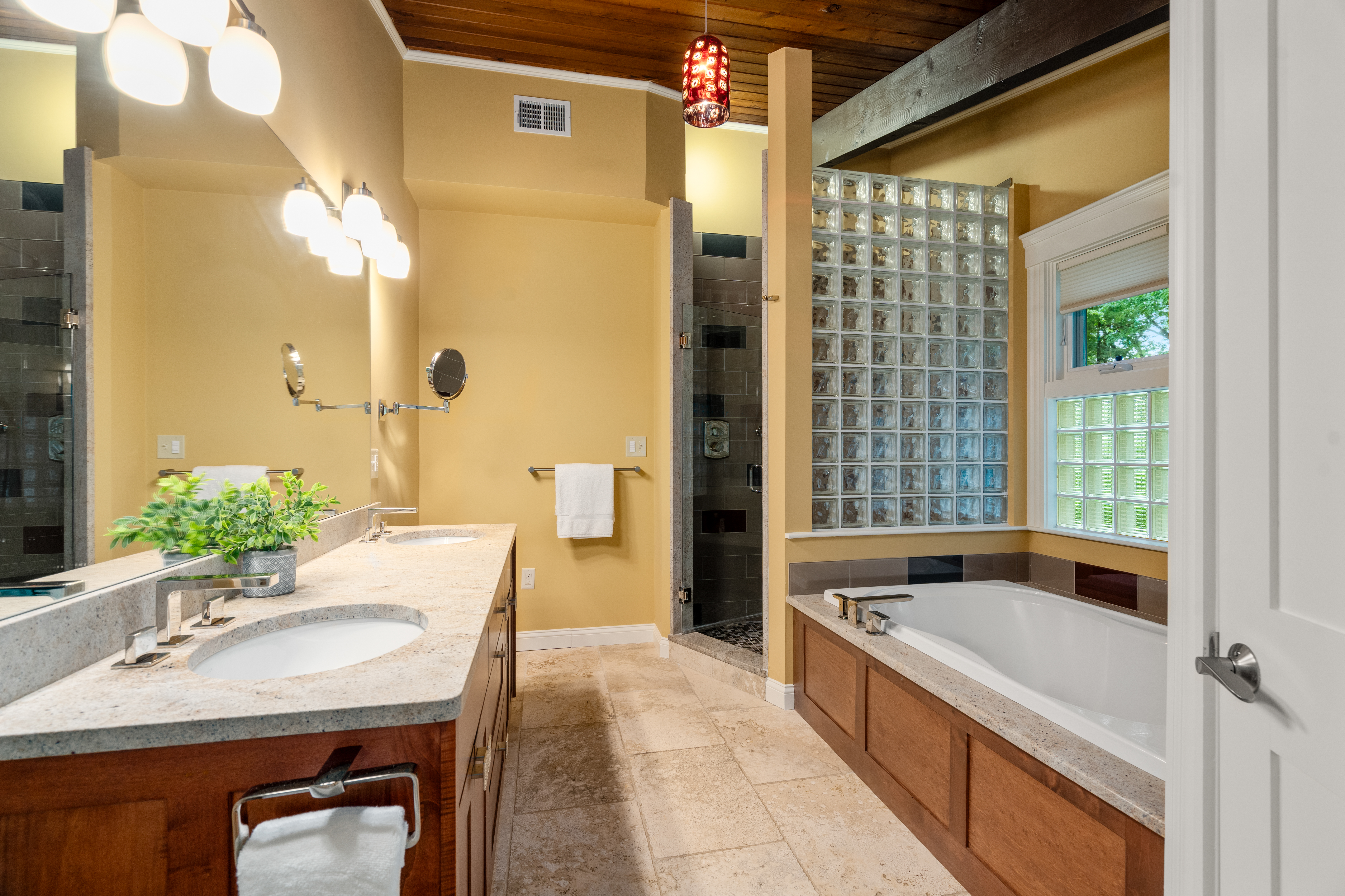  12 Forest Hill Road, Wayland, MA, 01778 - 物件實景