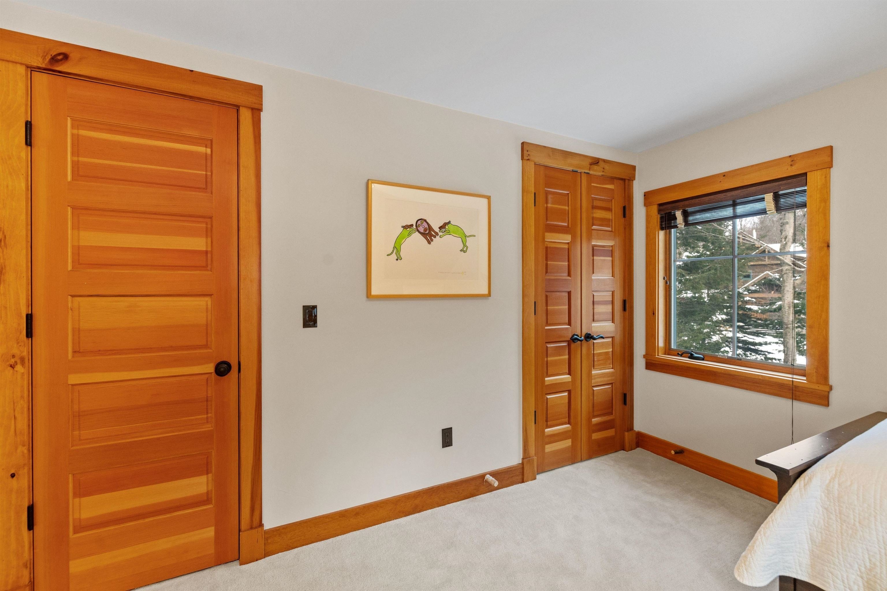 Lincoln, New Hampshire, 03251, United States, 7 Bedrooms Bedrooms, ,4 BathroomsBathrooms,Residential,For Sale,1983511