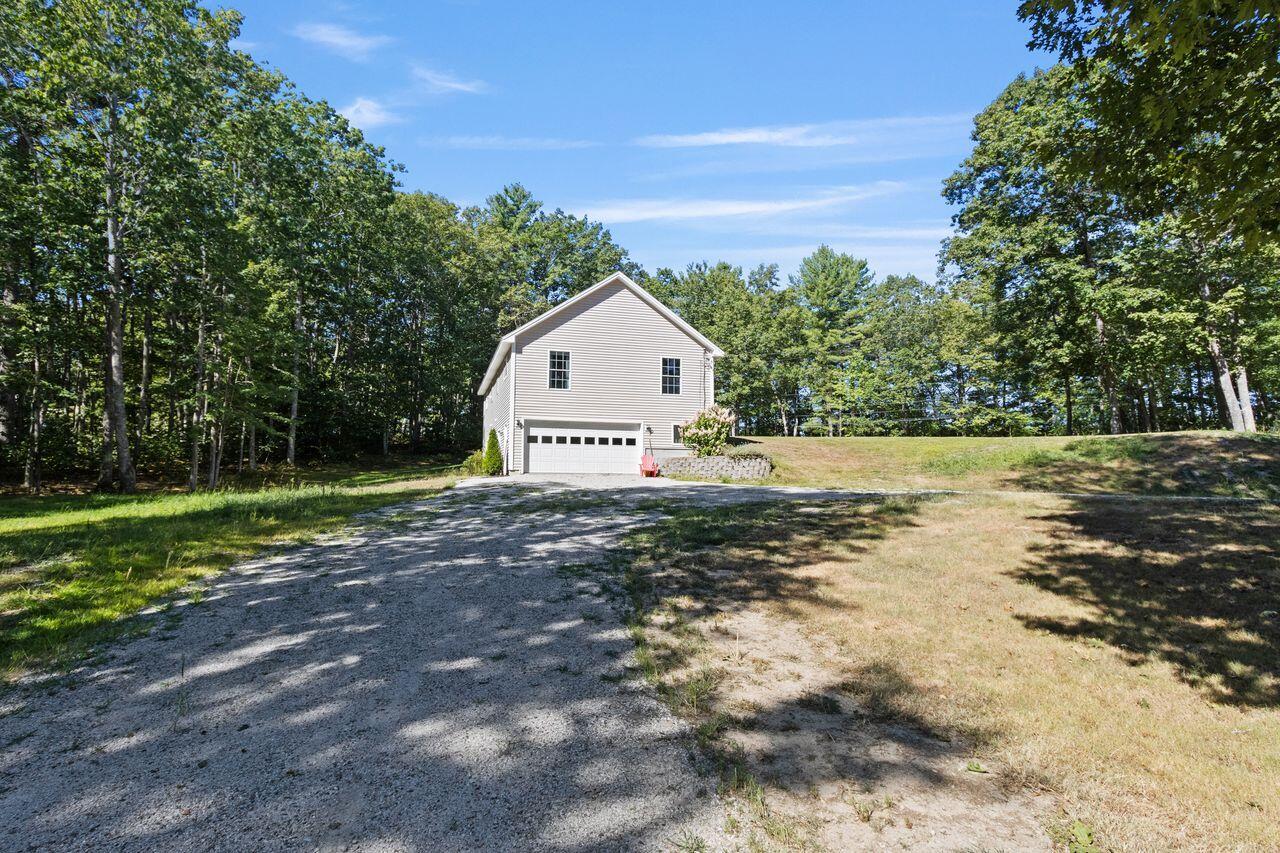 Windham, Maine, 04062, United States, 3 Bedrooms Bedrooms, ,3 BathroomsBathrooms,Residential,For Sale,1926366