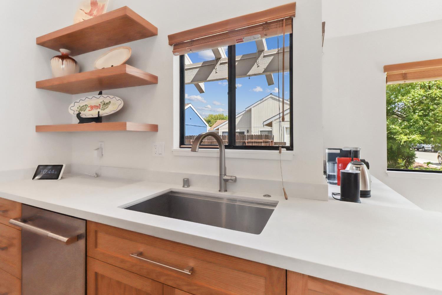 Davis, California, 95616, United States, 3 Bedrooms Bedrooms, ,2 BathroomsBathrooms,Residential,For Sale,1901059