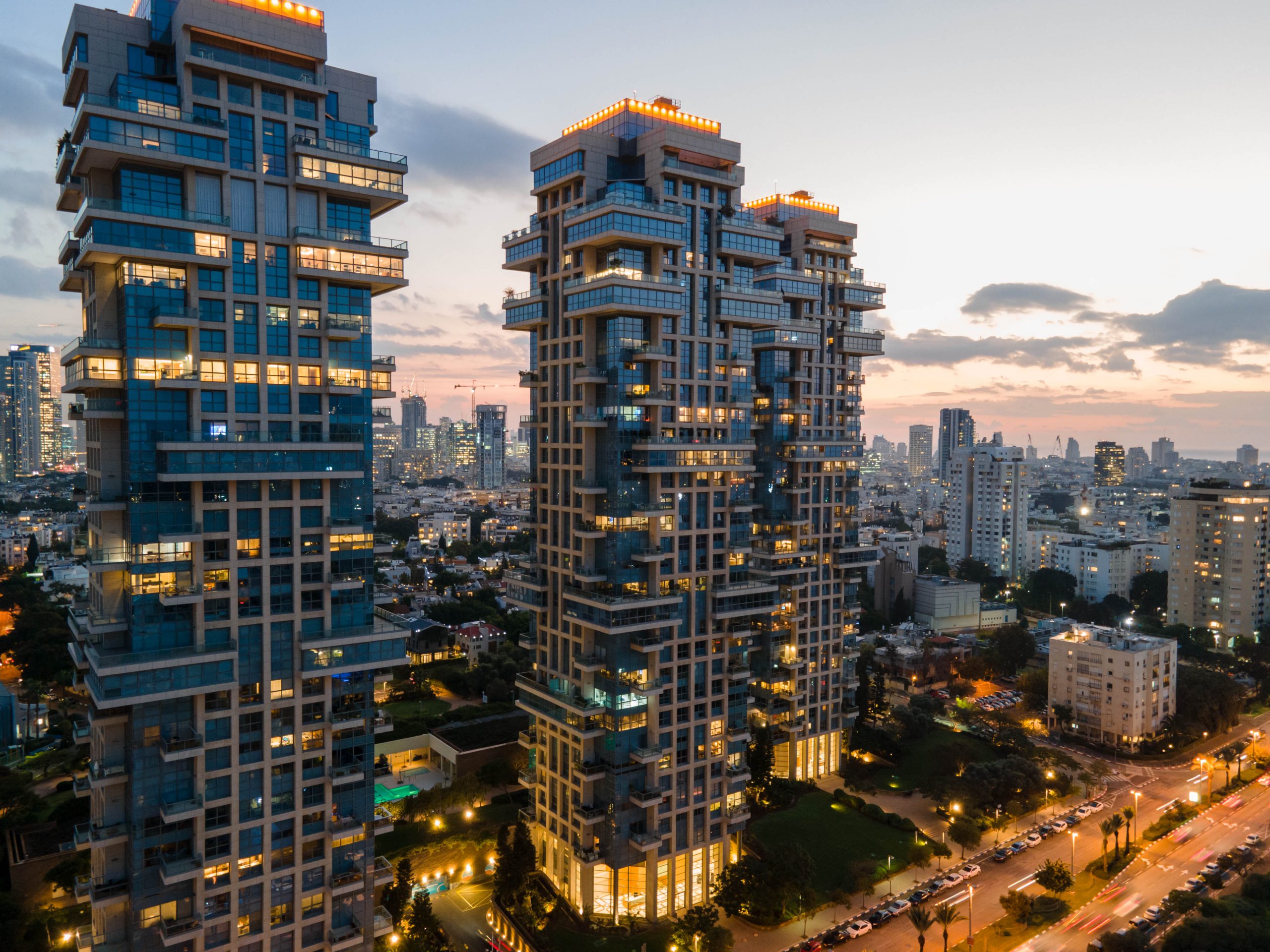  A Timeless Sea View Residence at Akirov Towers - 物件實景