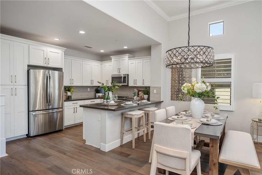 Irvine, California, 92620, United States, 2 Bedrooms Bedrooms, ,2 BathroomsBathrooms,Residential,For Sale,1906932