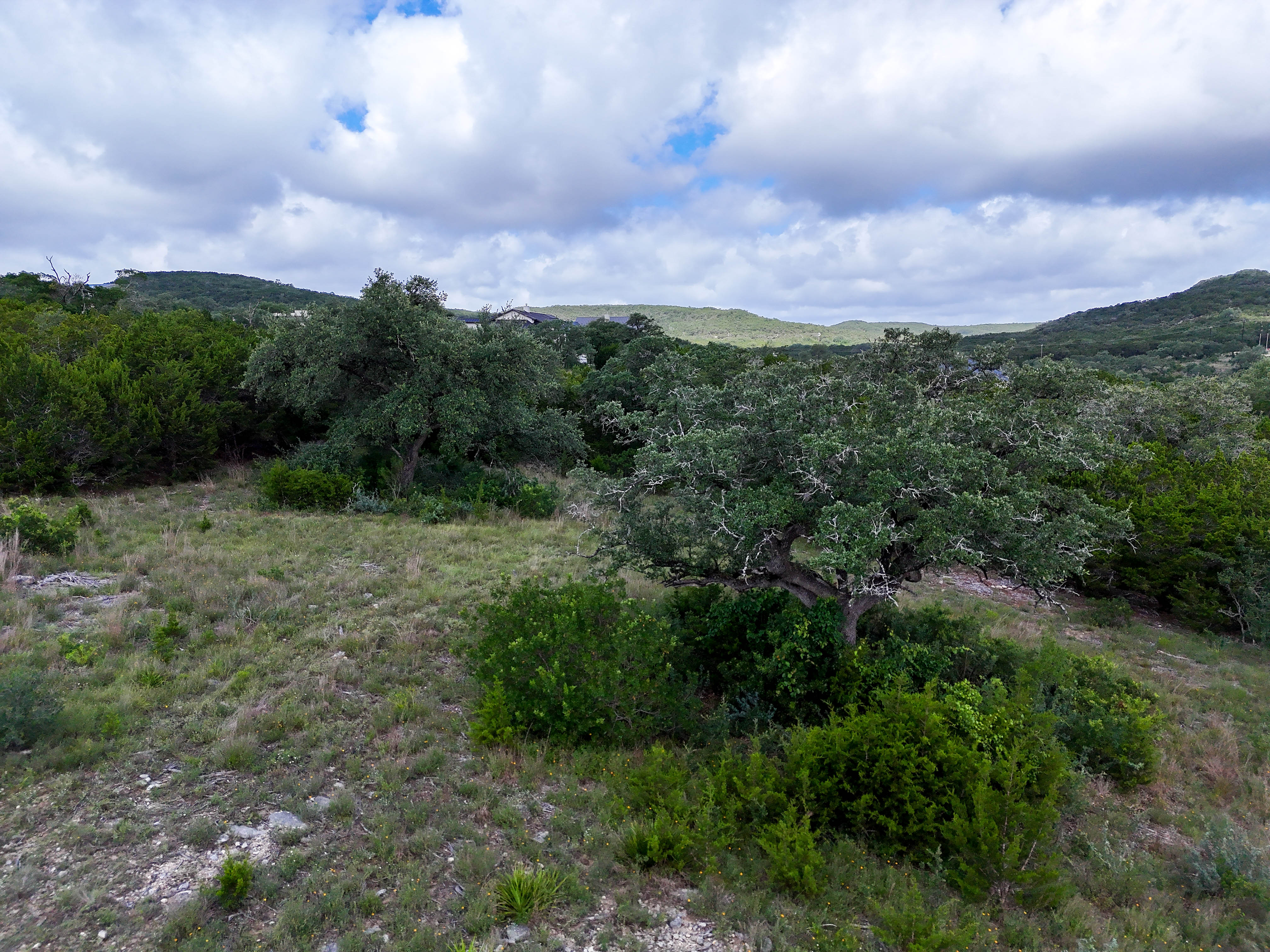  Exceptional Opportunity - Three Adjacent Lots - 物件實景