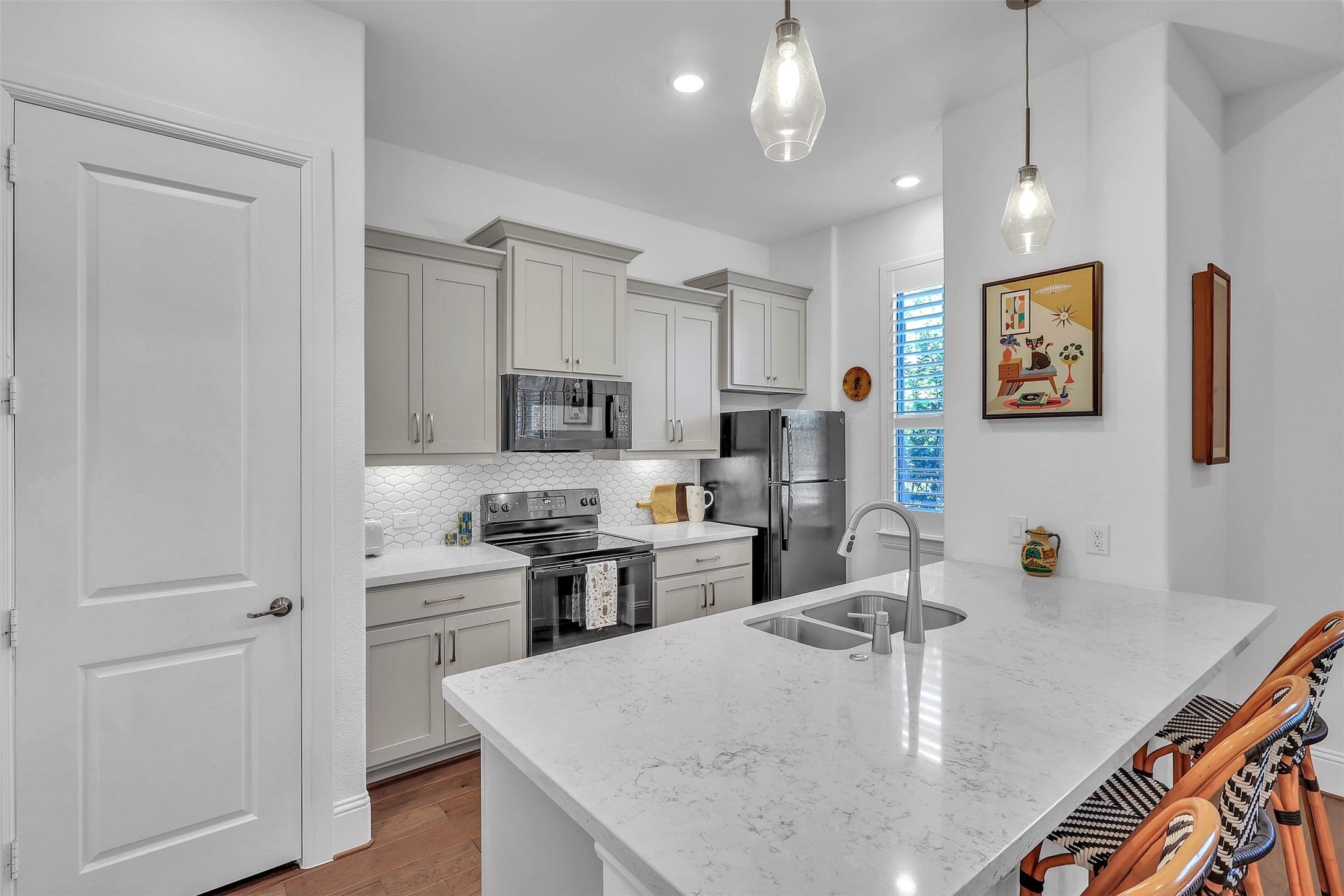 Keller, Texas, 76248, United States, 4 Bedrooms Bedrooms, ,5 BathroomsBathrooms,Residential,For Sale,1981790