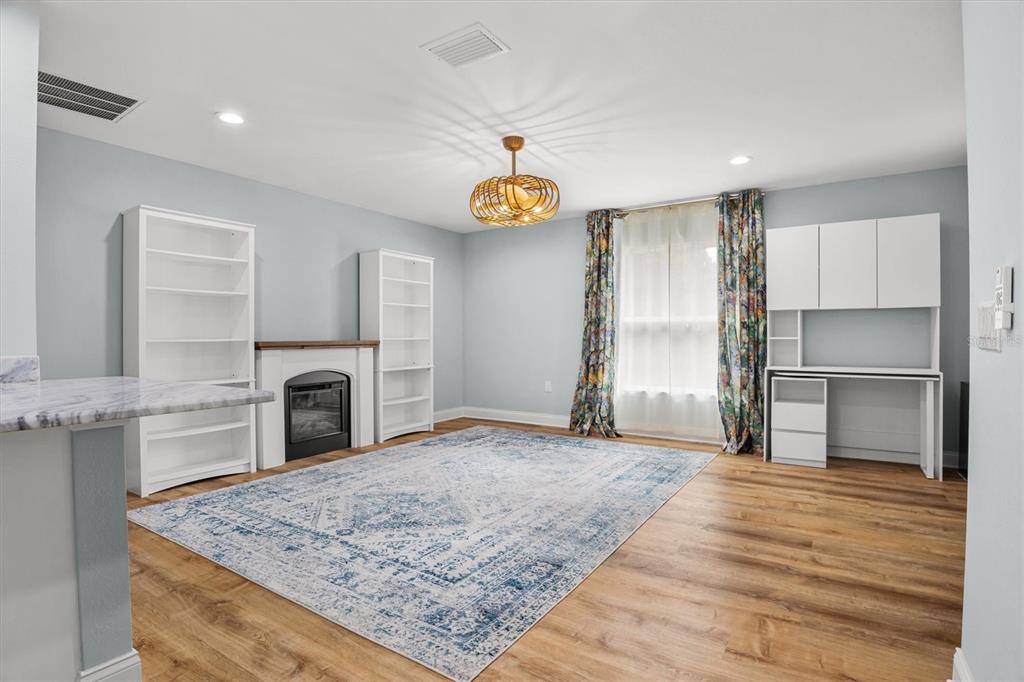 Bartow, Florida, 33830, United States, 3 Bedrooms Bedrooms, ,4 BathroomsBathrooms,Residential,For Sale,2002035