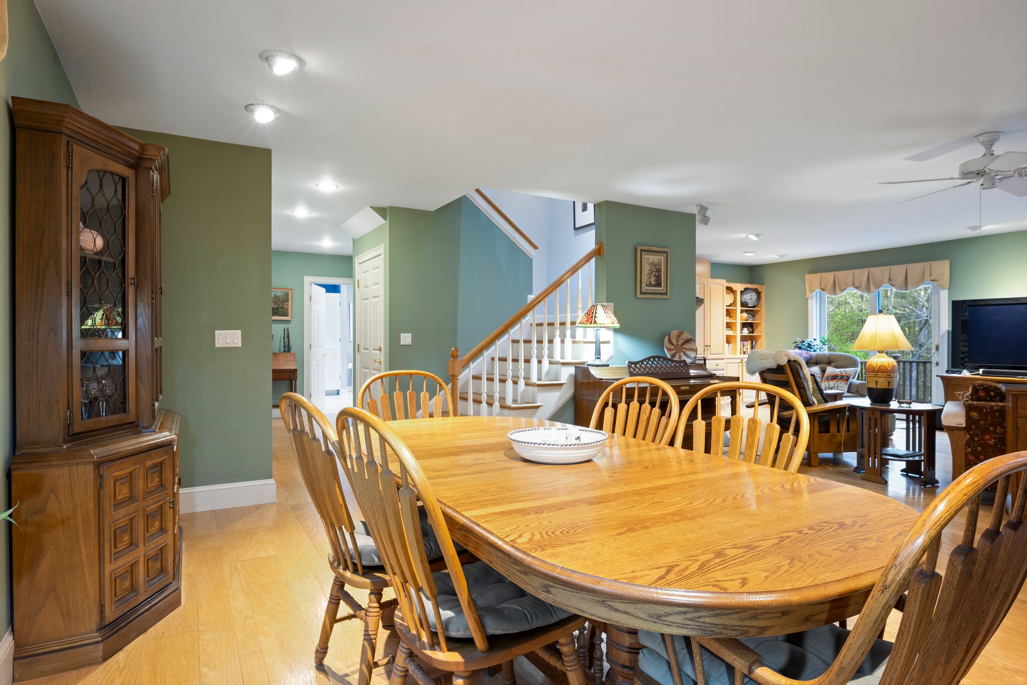 Eliot, Maine, 03903, United States, 3 Bedrooms Bedrooms, ,3 BathroomsBathrooms,Residential,For Sale,1921427