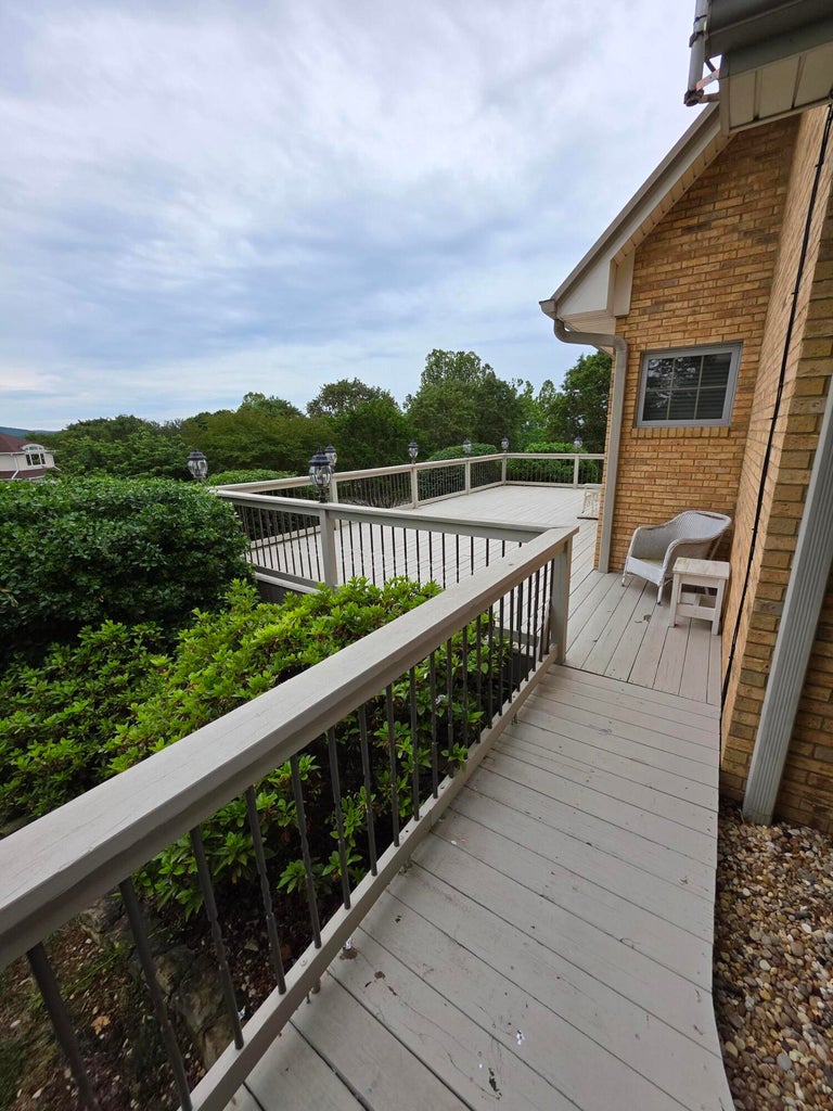 Somerset, Kentucky, 42503, United States, 4 Bedrooms Bedrooms, ,4 BathroomsBathrooms,Residential,For Sale,2048001