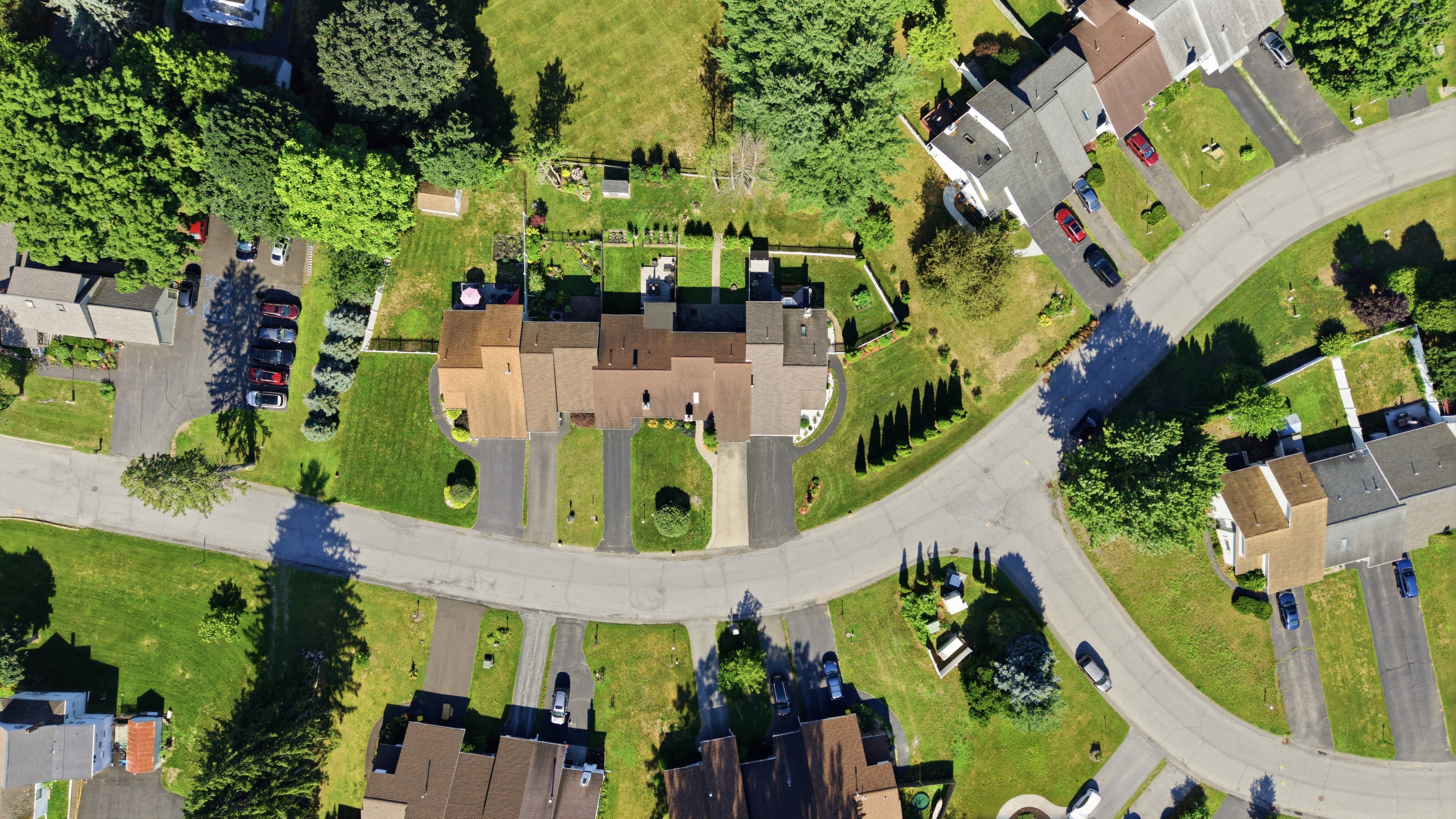  8 Green Meadow Drive, Clifton Park, NY 12065 - 物件實景