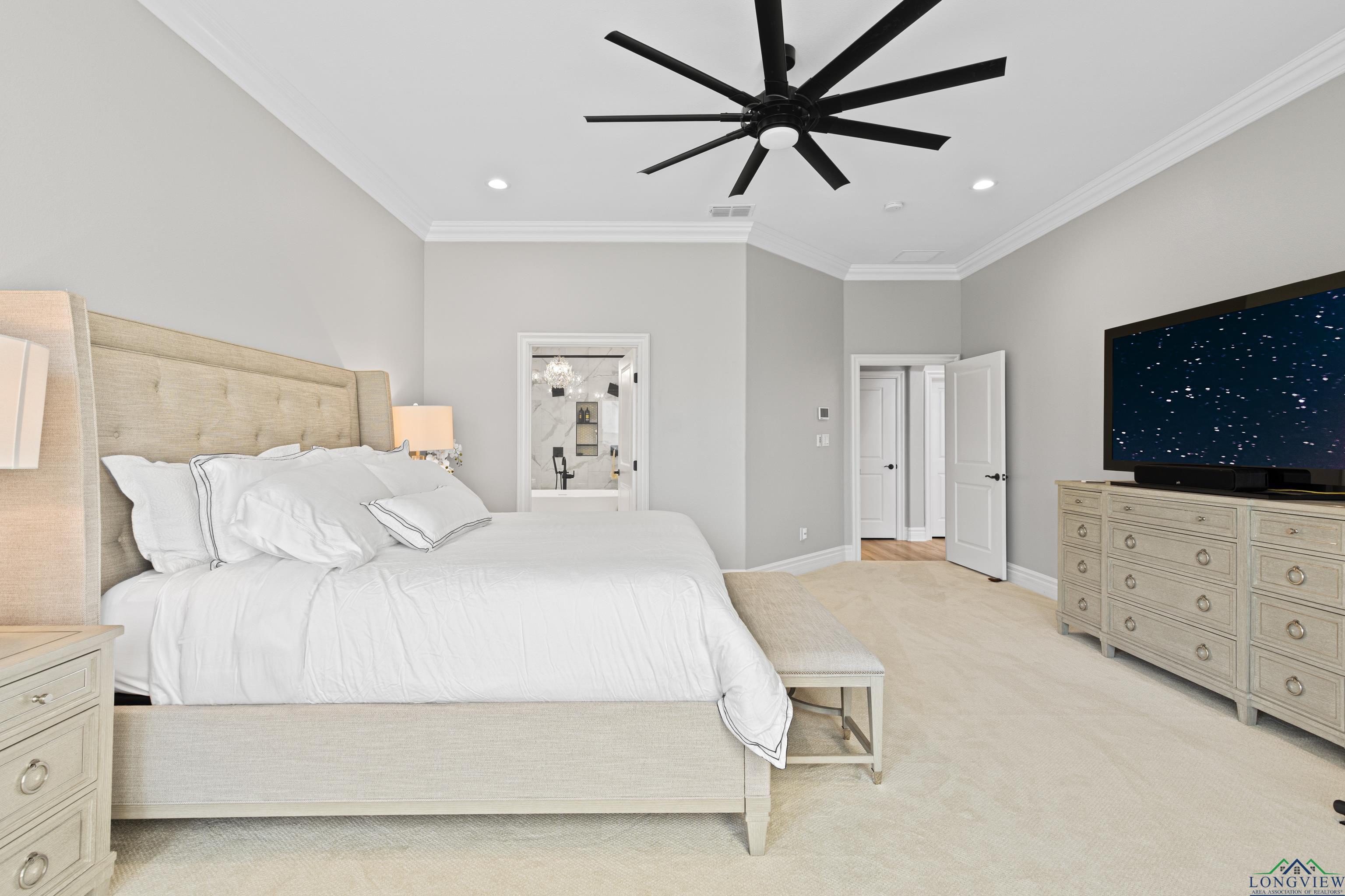 Tatum, Texas, 75691, United States, 6 Bedrooms Bedrooms, ,5 BathroomsBathrooms,Residential,For Sale,1967994