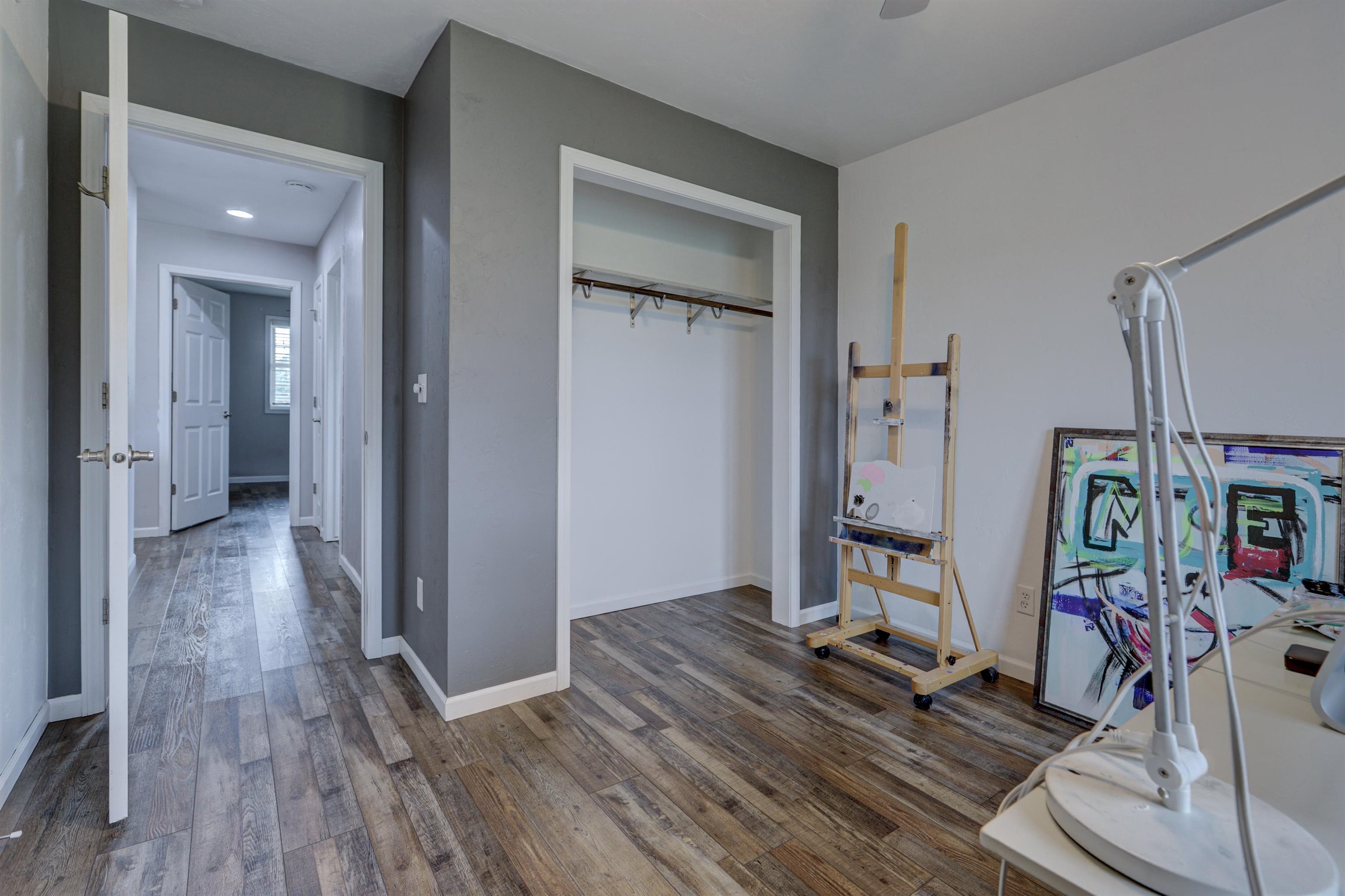 Hortonville, Wisconsin, 54944-9660, United States, 5 Bedrooms Bedrooms, ,3 BathroomsBathrooms,Residential,For Sale,1920298