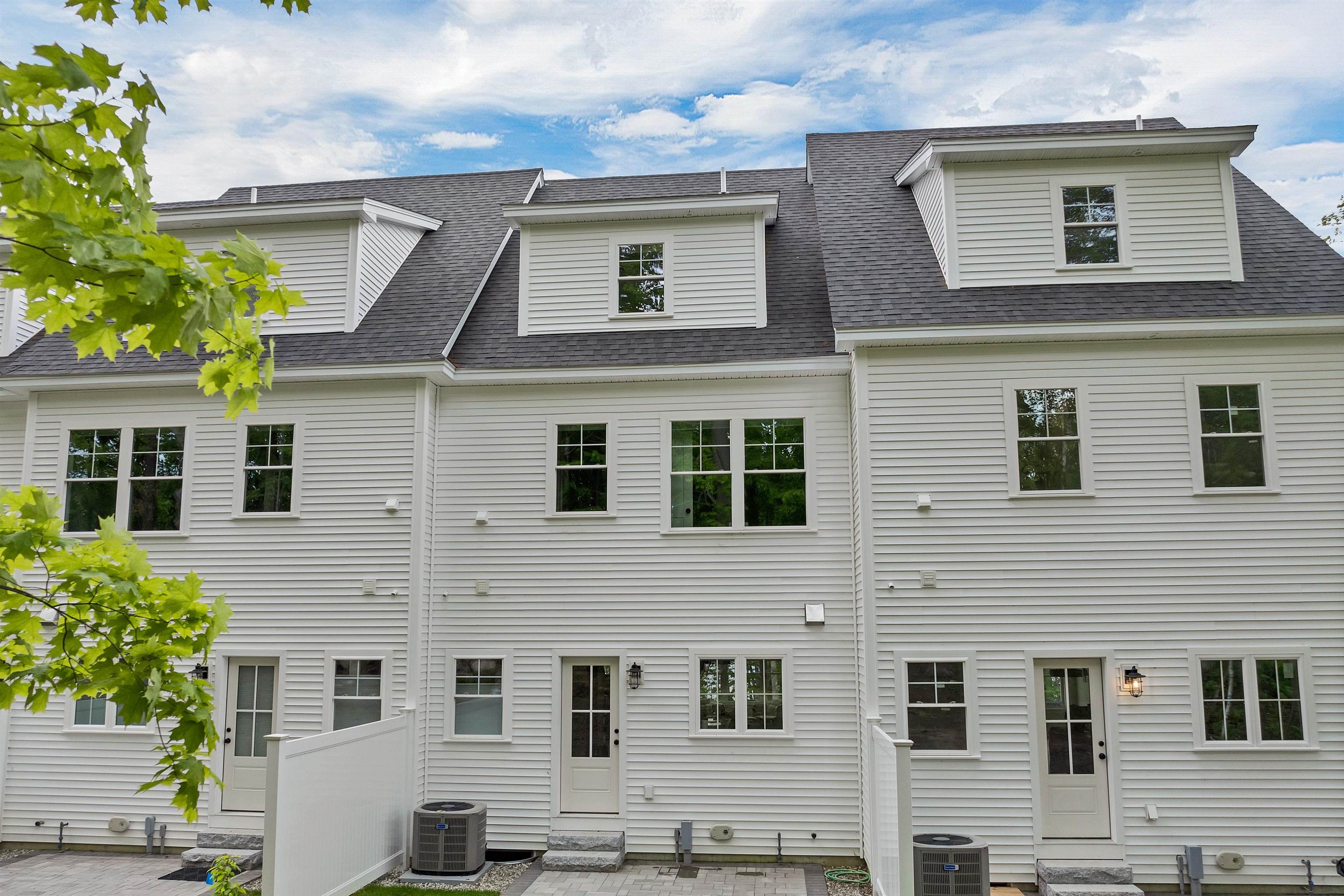 Laconia, New Hampshire, 03246, United States, 3 Bedrooms Bedrooms, ,2 BathroomsBathrooms,Residential,For Sale,1826801