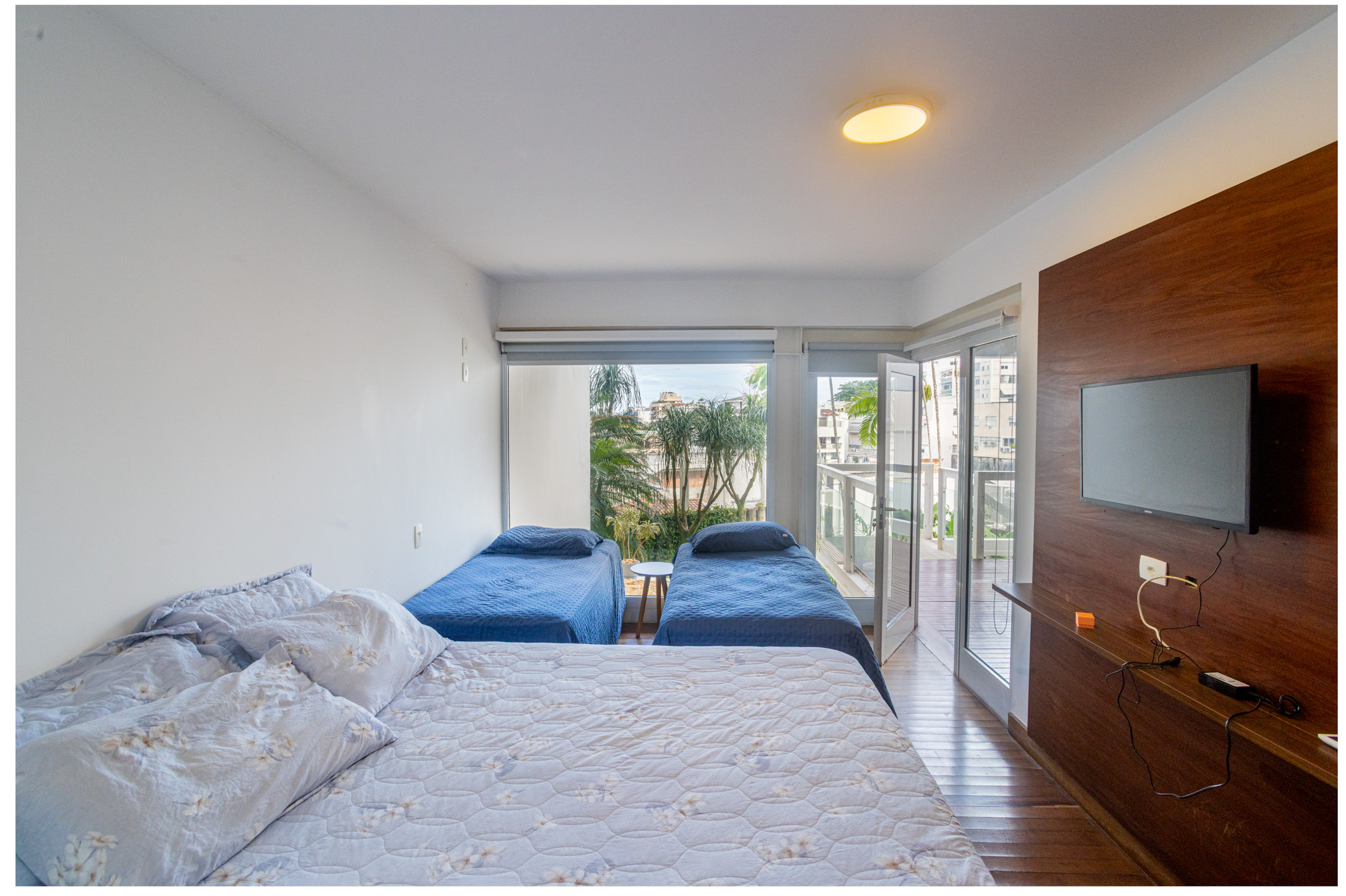  Modernist house with four suites and pool in Jardim Pernambuco - 物件實景