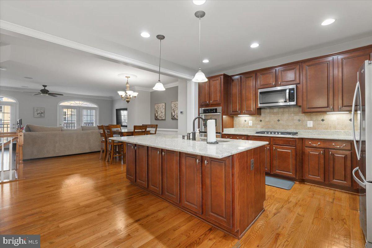 Leesburg, Virginia, 20176, United States, 3 Bedrooms Bedrooms, ,4 BathroomsBathrooms,Residential,For Sale,2003528