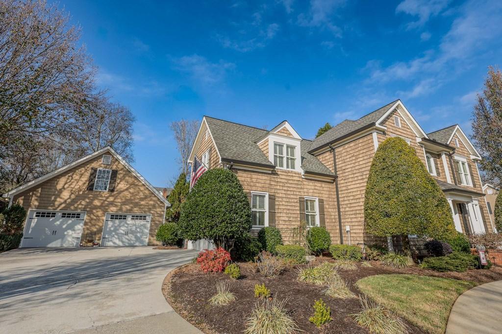 DALTON, Georgia, 30720, United States, 4 Bedrooms Bedrooms, ,4 BathroomsBathrooms,Residential,For Sale,2003034