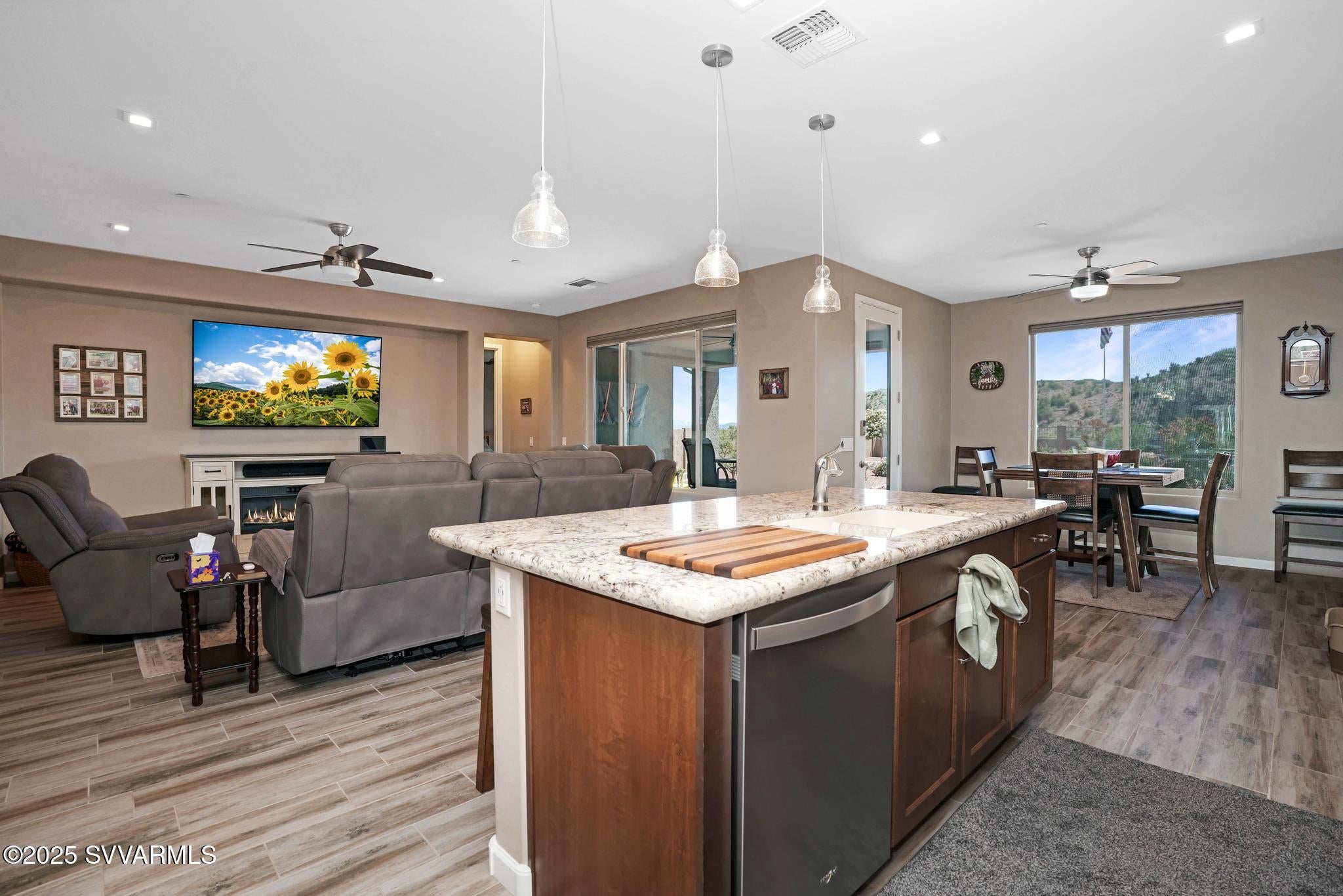 Clarkdale, Arizona, 86324, United States, 3 Bedrooms Bedrooms, ,2 BathroomsBathrooms,Residential,For Sale,1866372
