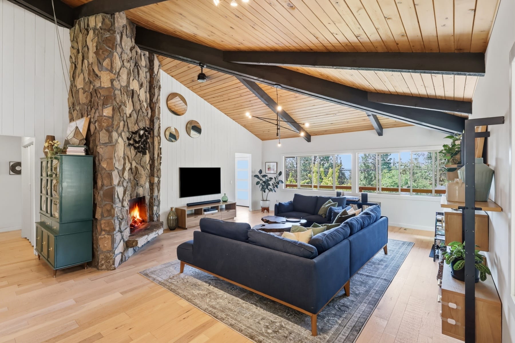  1340 NW Trenton Avenue Bend, OR 97703 - 物件實景