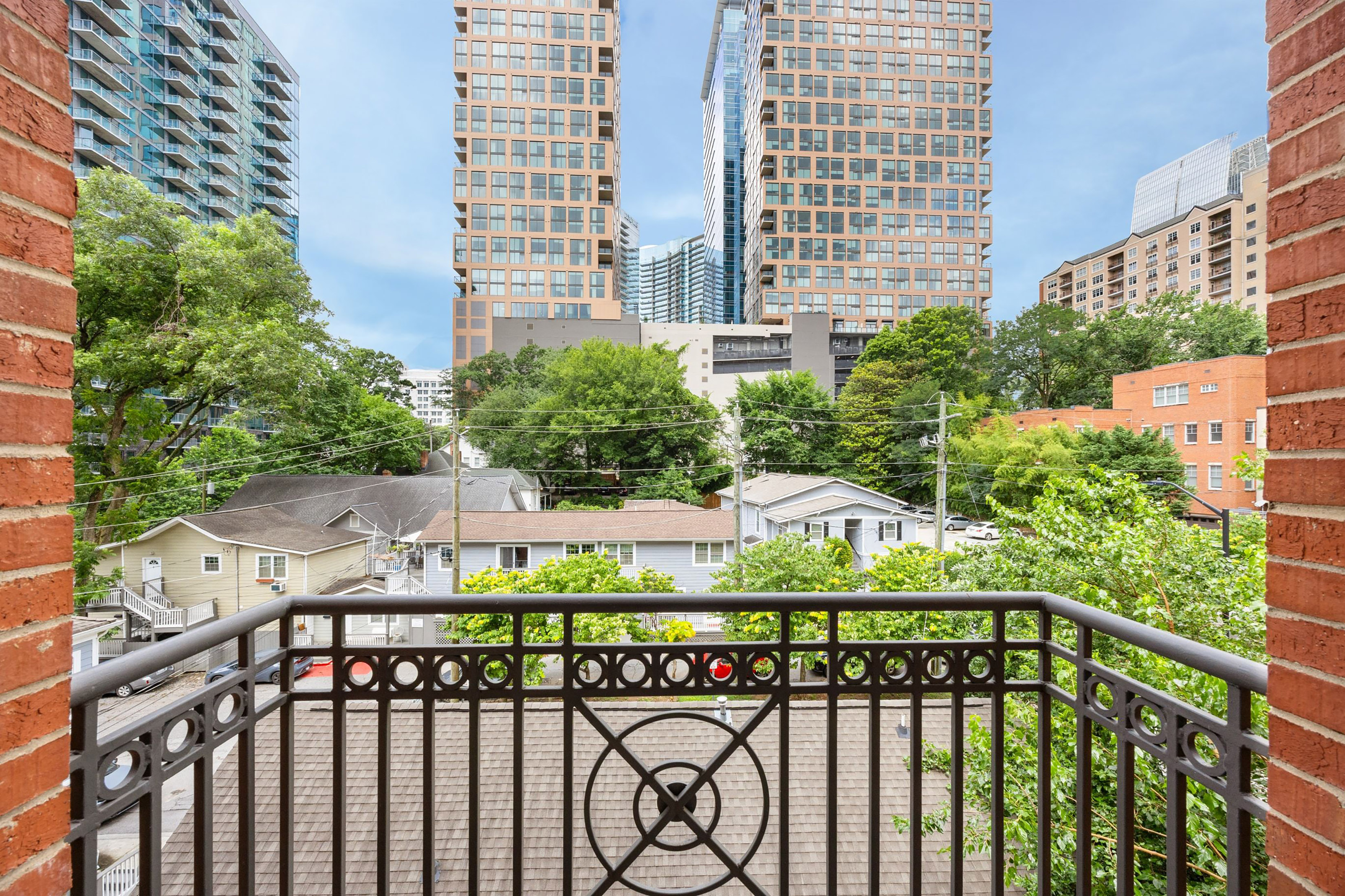  Easy Living Near the Beltine - 物件實景