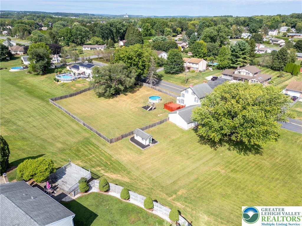 East Allen Twp, Pennsylvania, 18017, United States, 4 Bedrooms Bedrooms, ,2 BathroomsBathrooms,Residential,For Sale,1926367