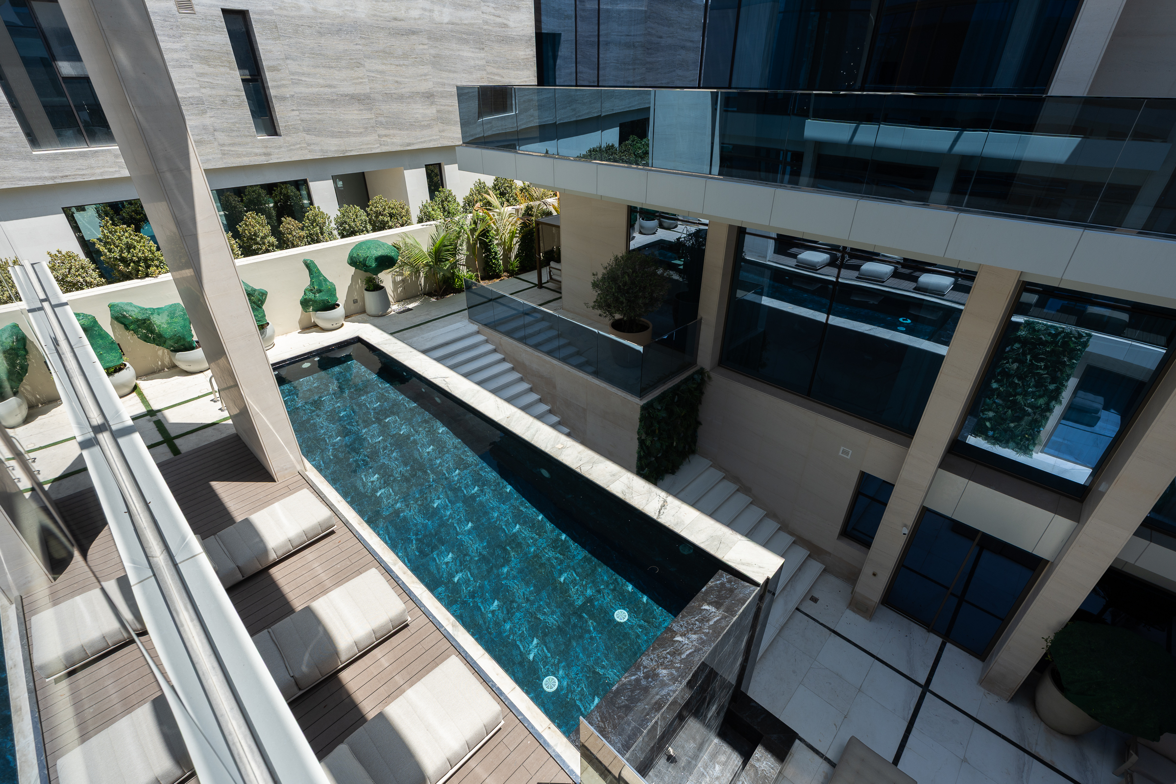  Breathtaking Custom-Built Mansion in Jumeirah - 物件實景