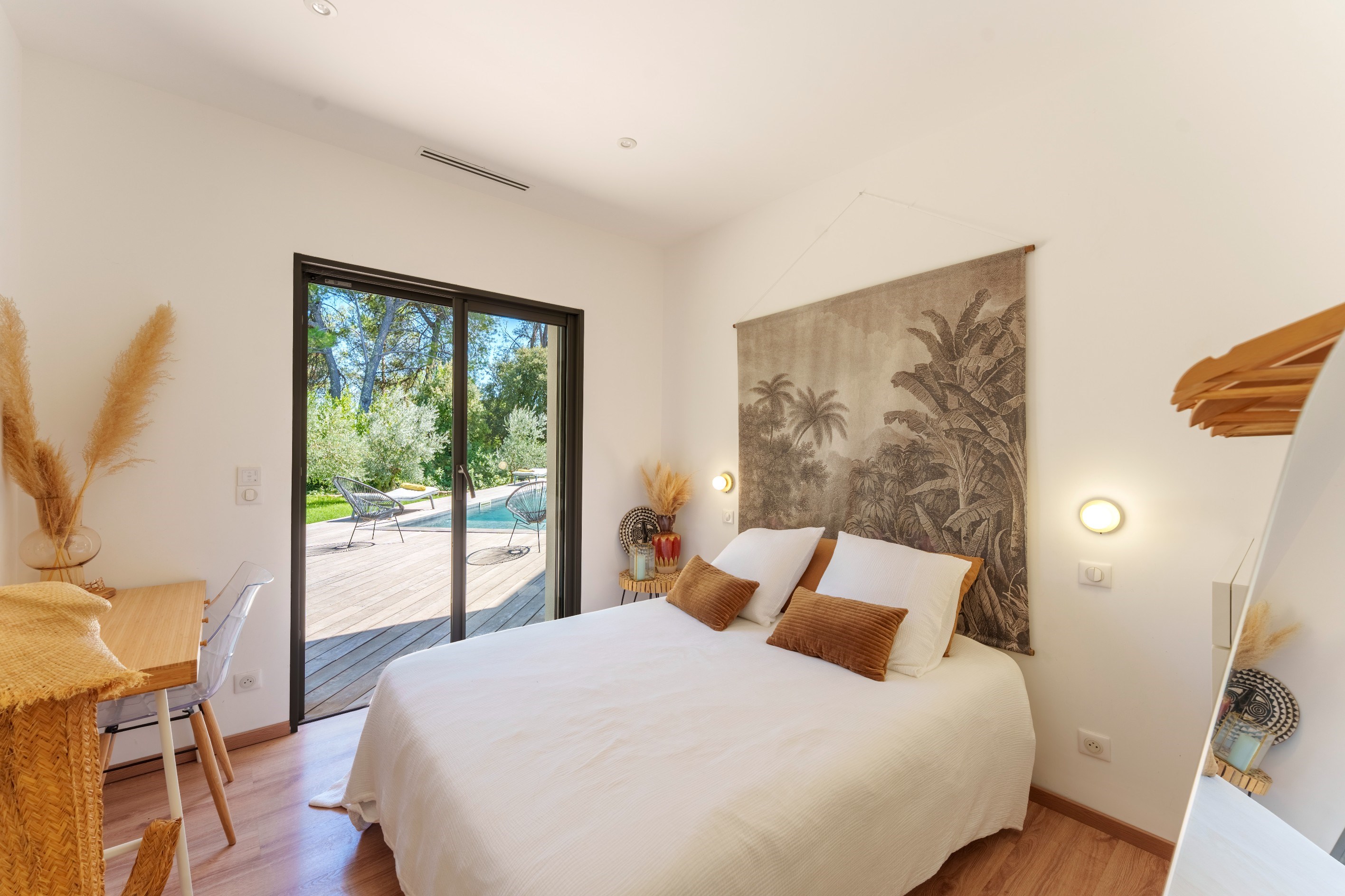  EXCEPTIONAL CONTEMPORARY VILLA — A LIFESTYLE THAT BLENDS INDOOR AND OUTDOOR SPA… - 物件實景