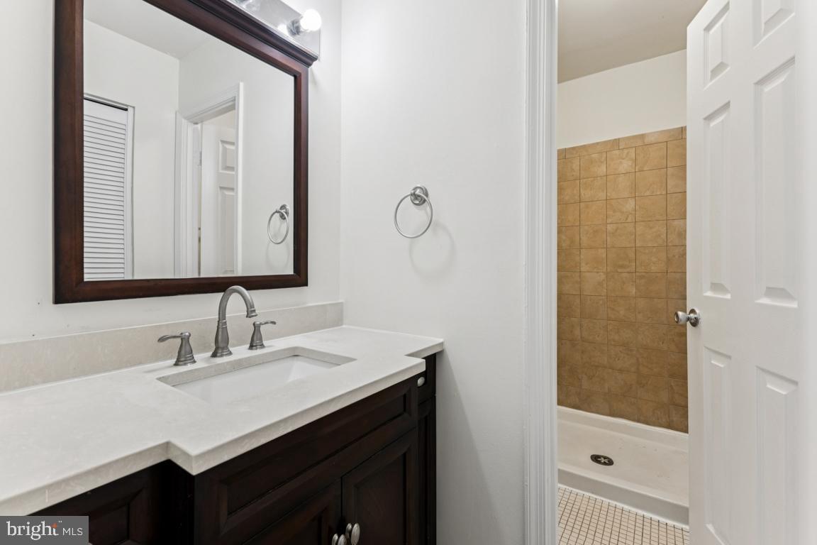 Fairfax, Virginia, 22032, United States, 3 Bedrooms Bedrooms, ,4 BathroomsBathrooms,Residential,For Sale,1980296